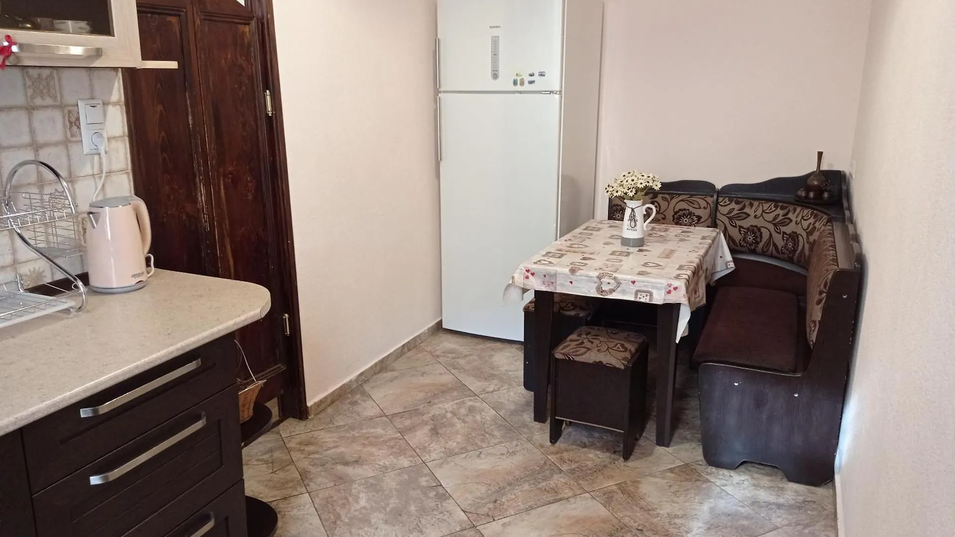Narnia Lägenhet Tbilisi
